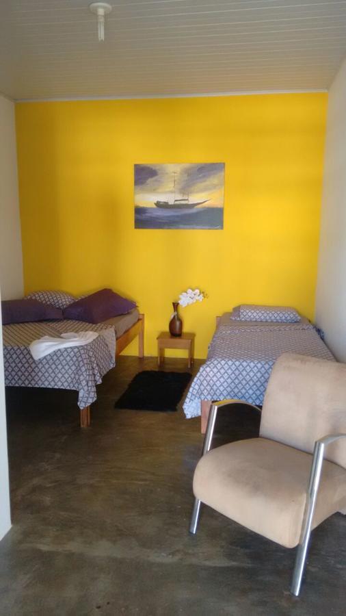 Donna Lu Bed and Breakfast Guia Lopes da Laguna Buitenkant foto